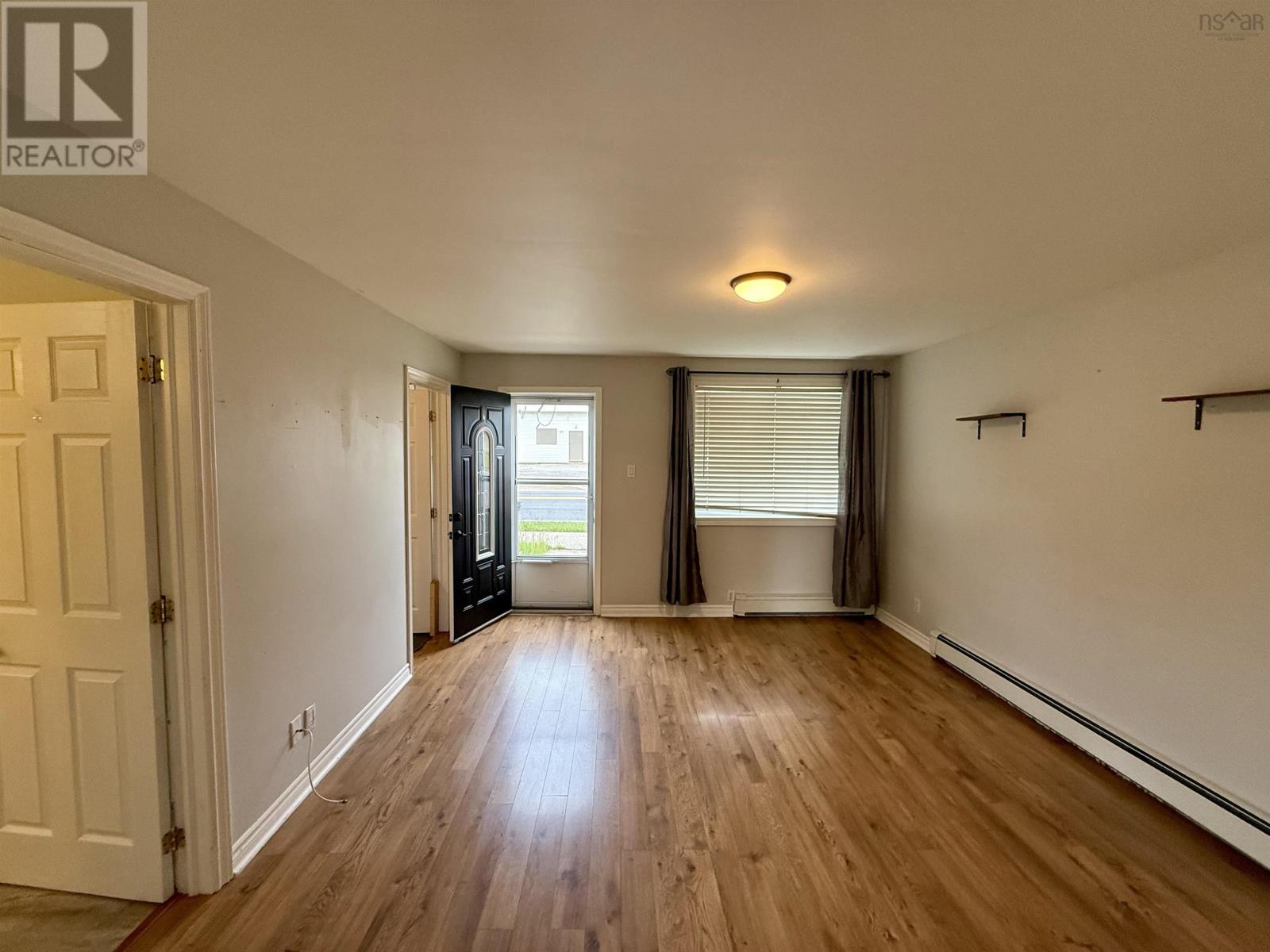 190 Brookside Street - 8