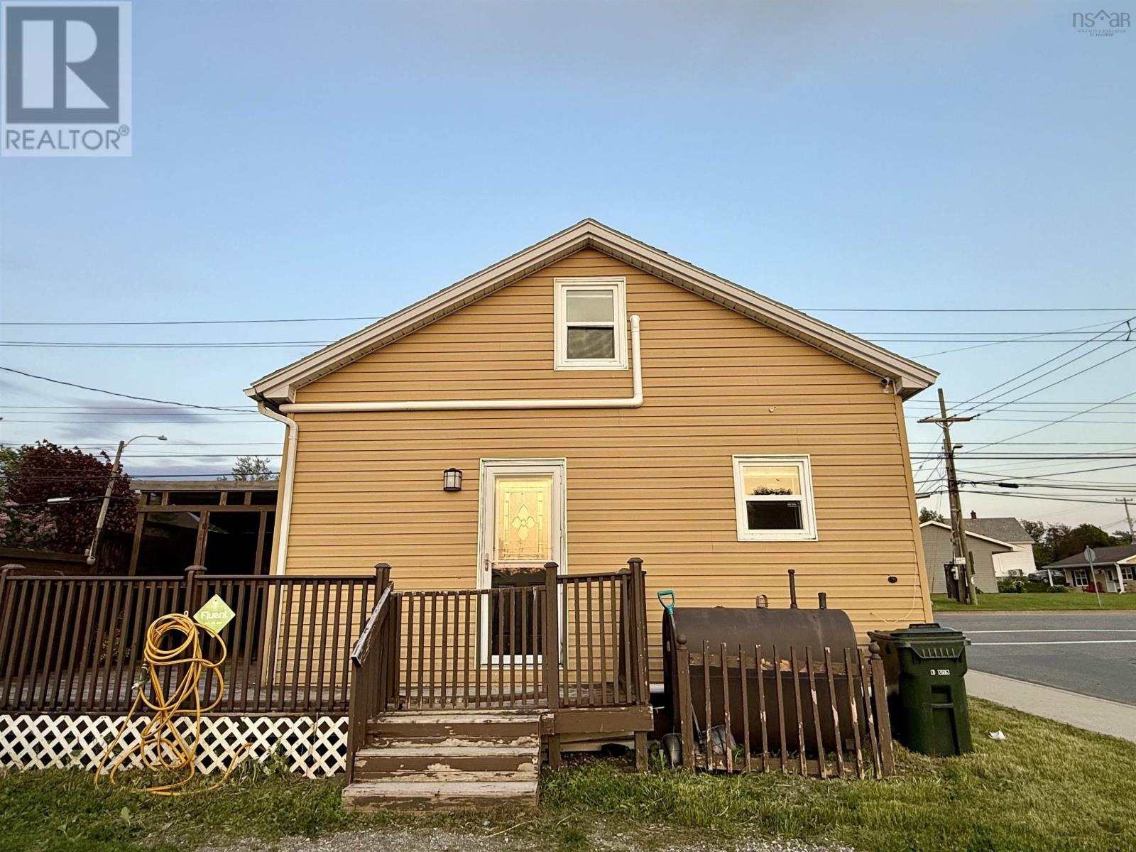 190 Brookside Street - 4