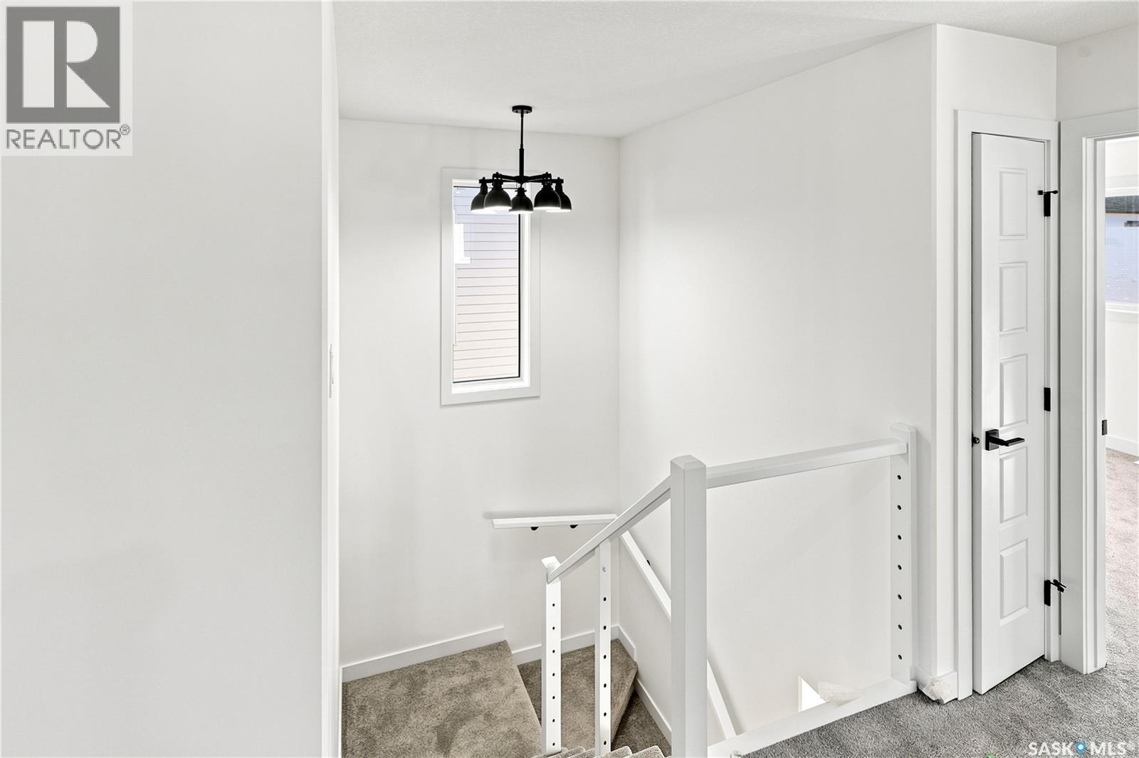 491 Traeger CLOSE - 19