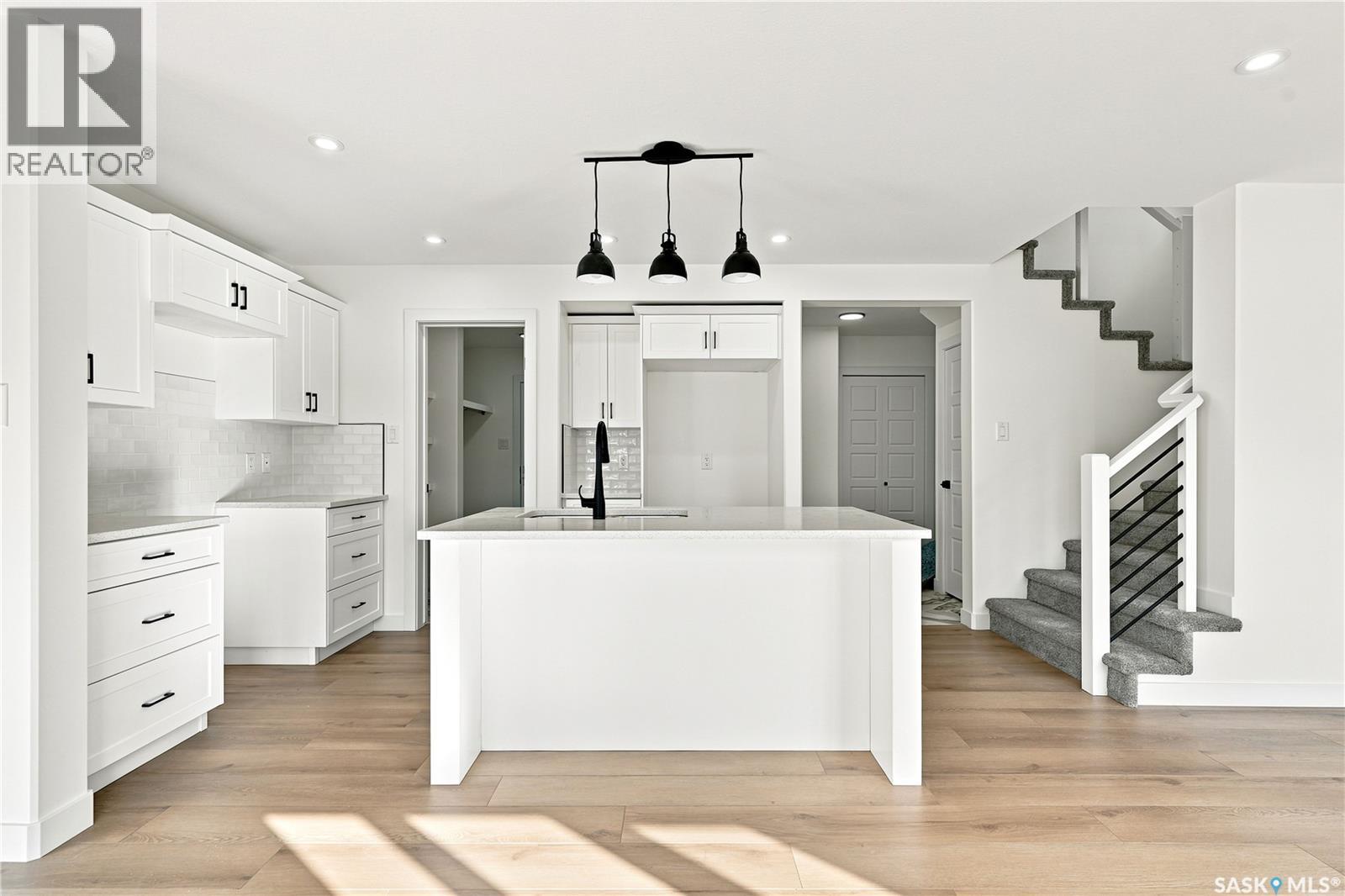 491 Traeger CLOSE - 9