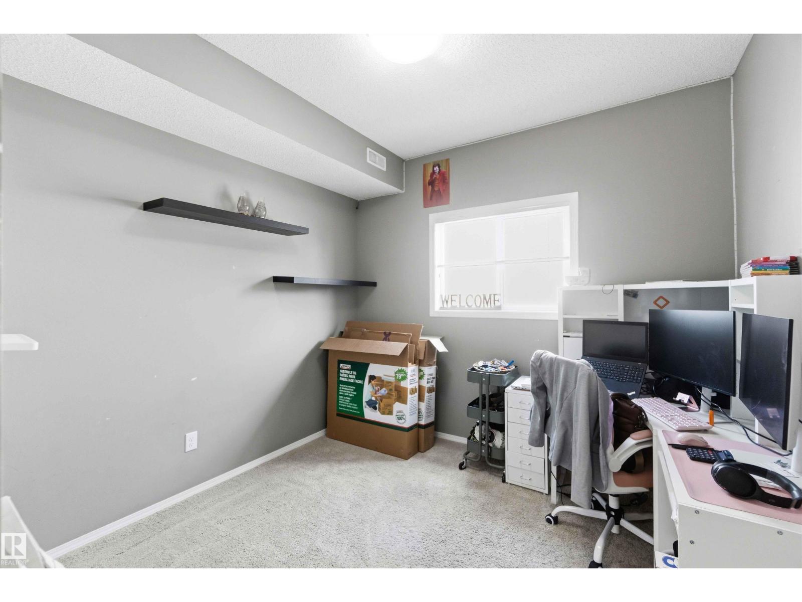 #24 6520 2 AV SW - 22