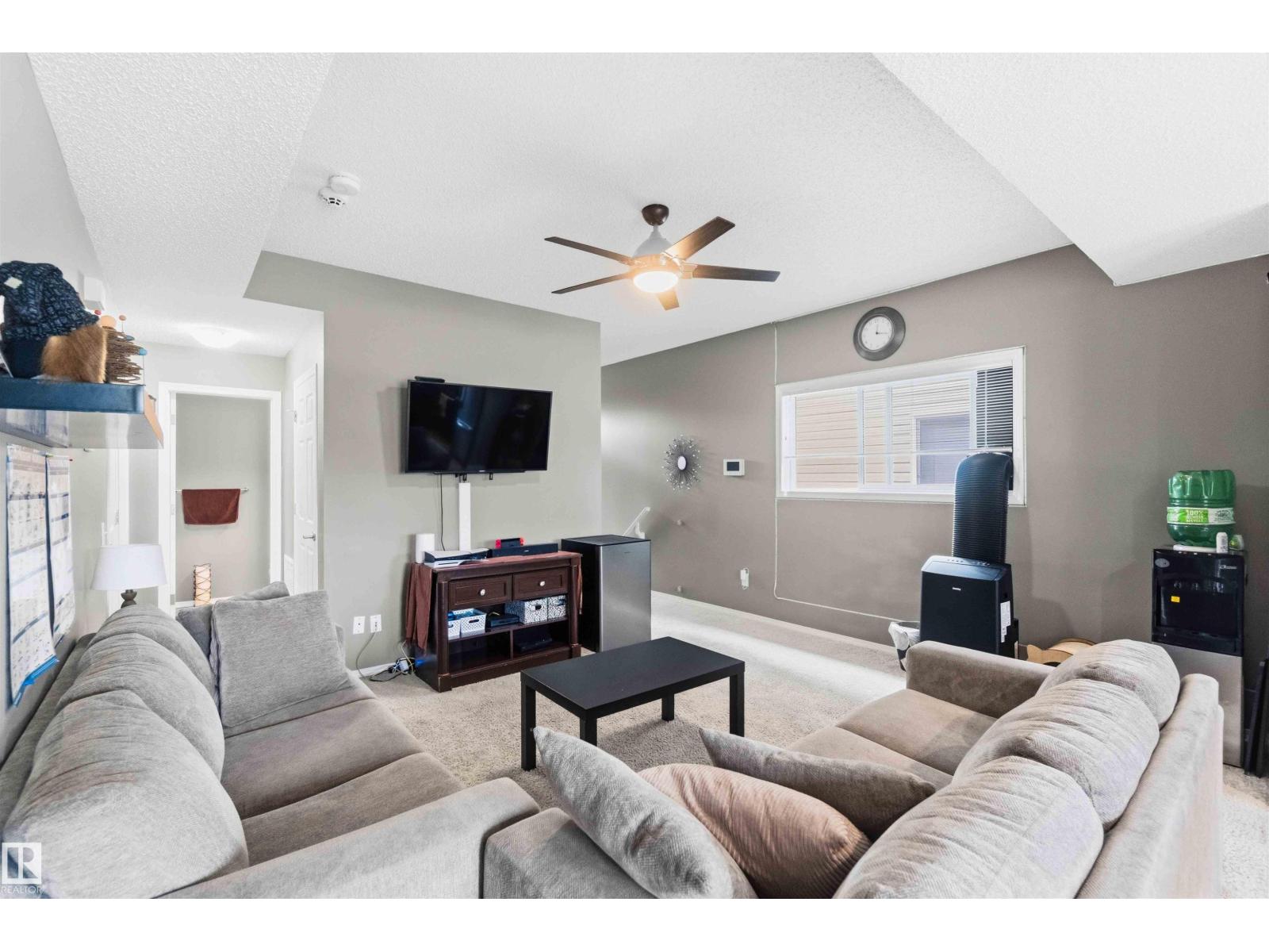 #24 6520 2 AV SW - 7