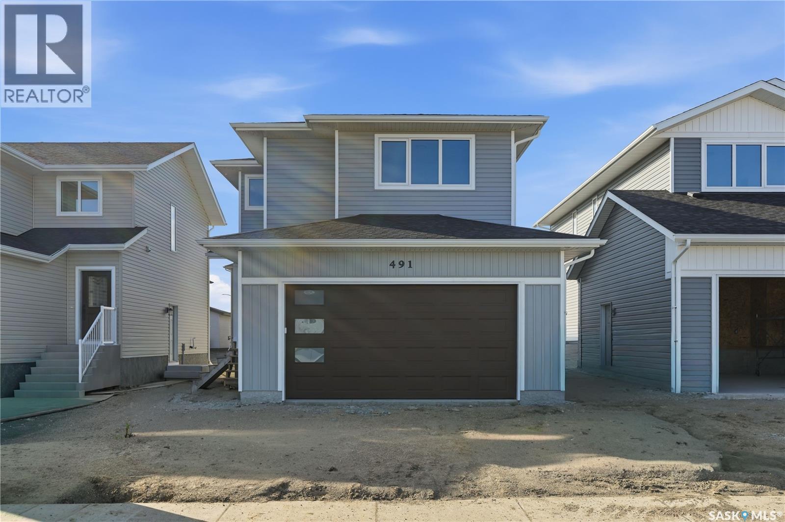 491 Traeger CLOSE - 40