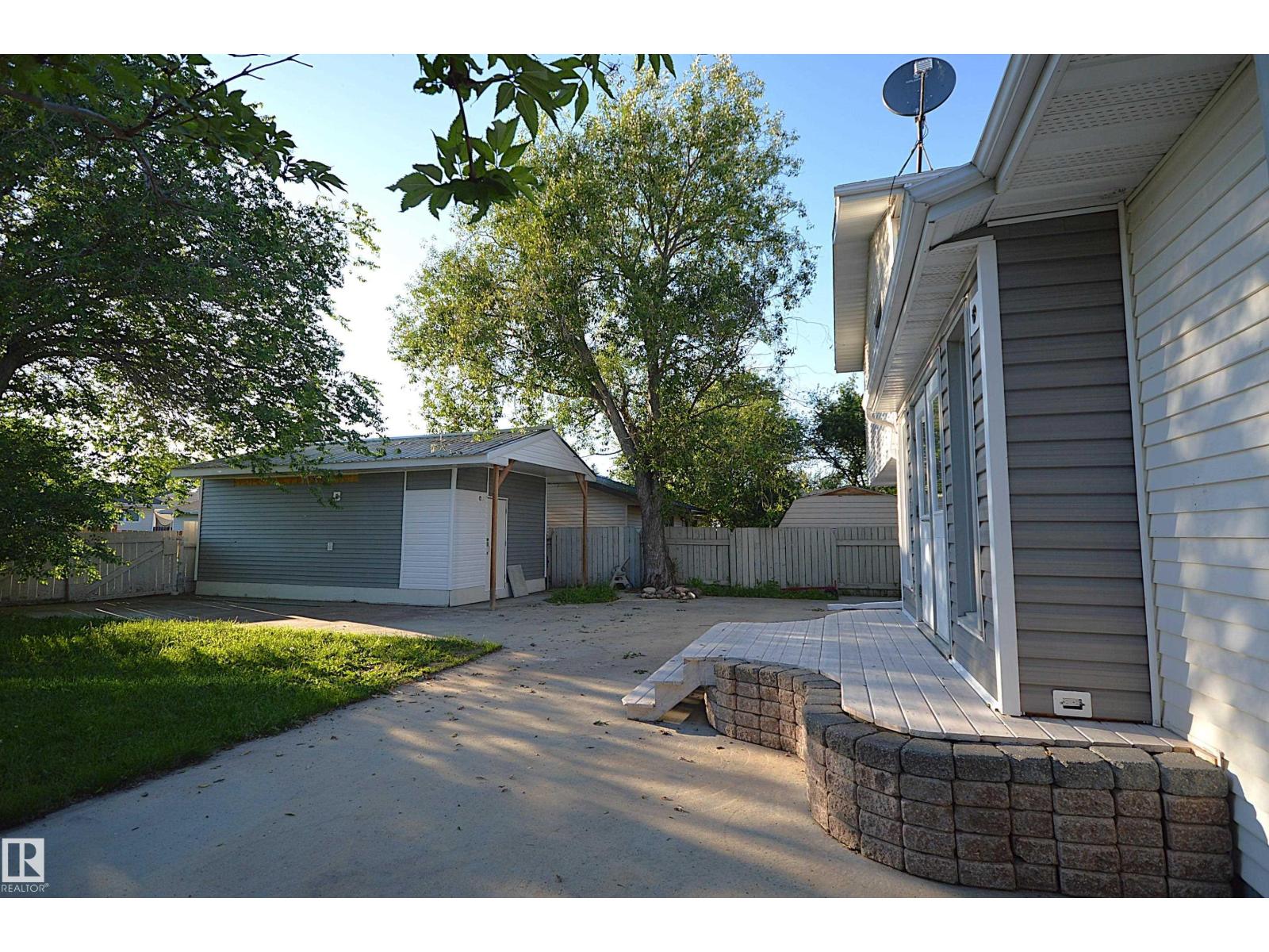 4308 41A ST ST - 44