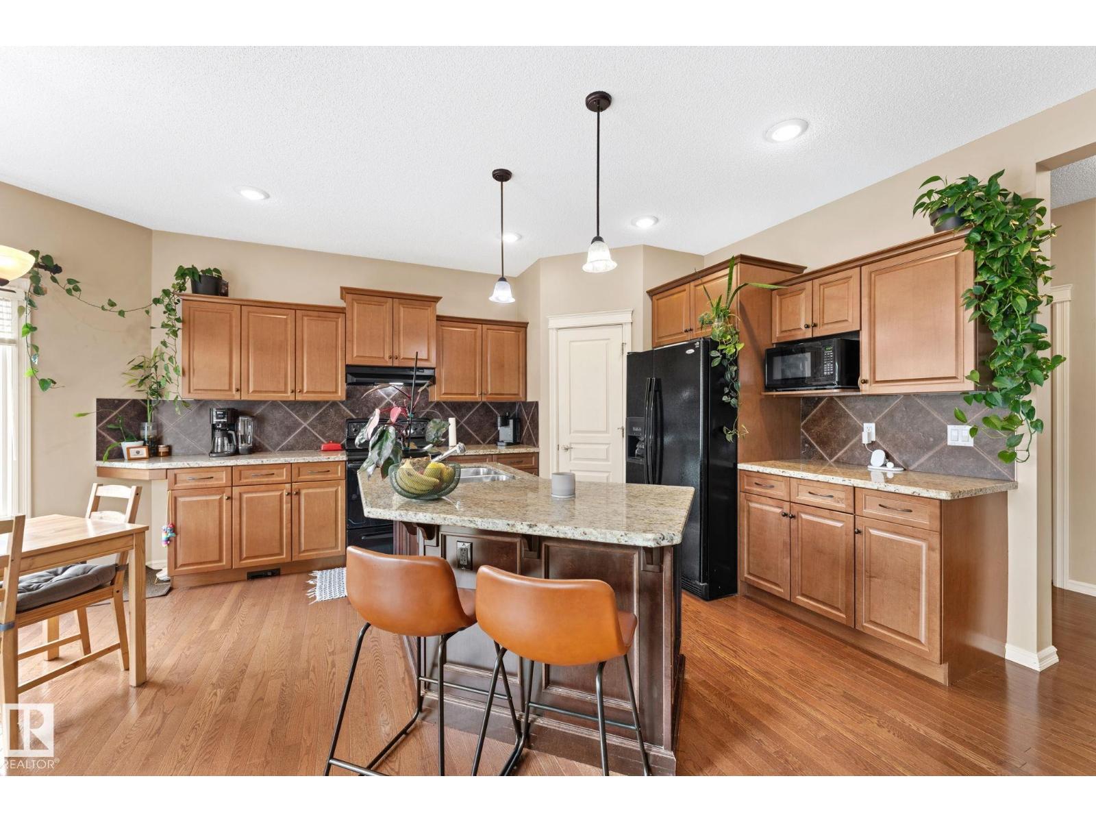 5519 209 ST NW - 14