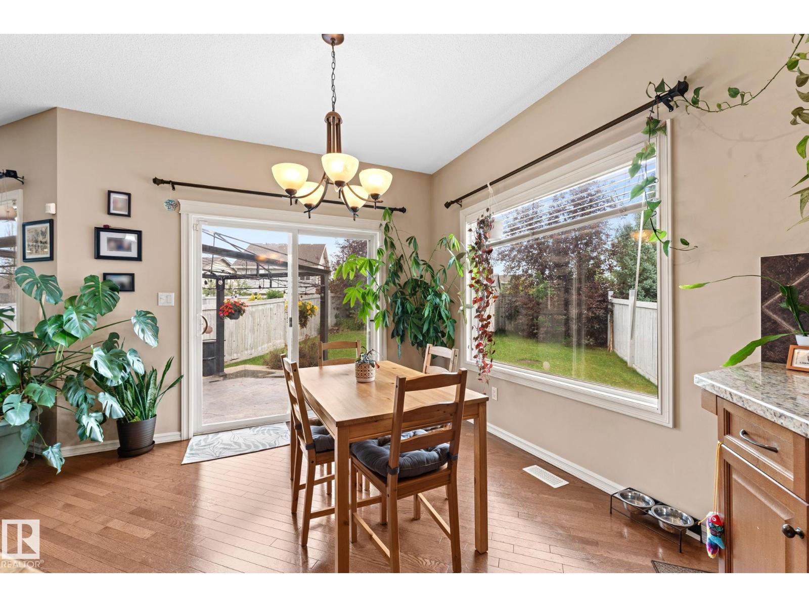 5519 209 ST NW - 19