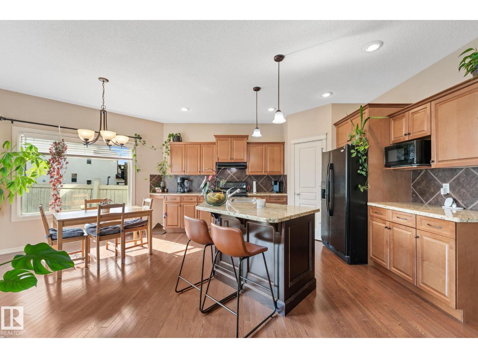 5519 209 ST NW - 13