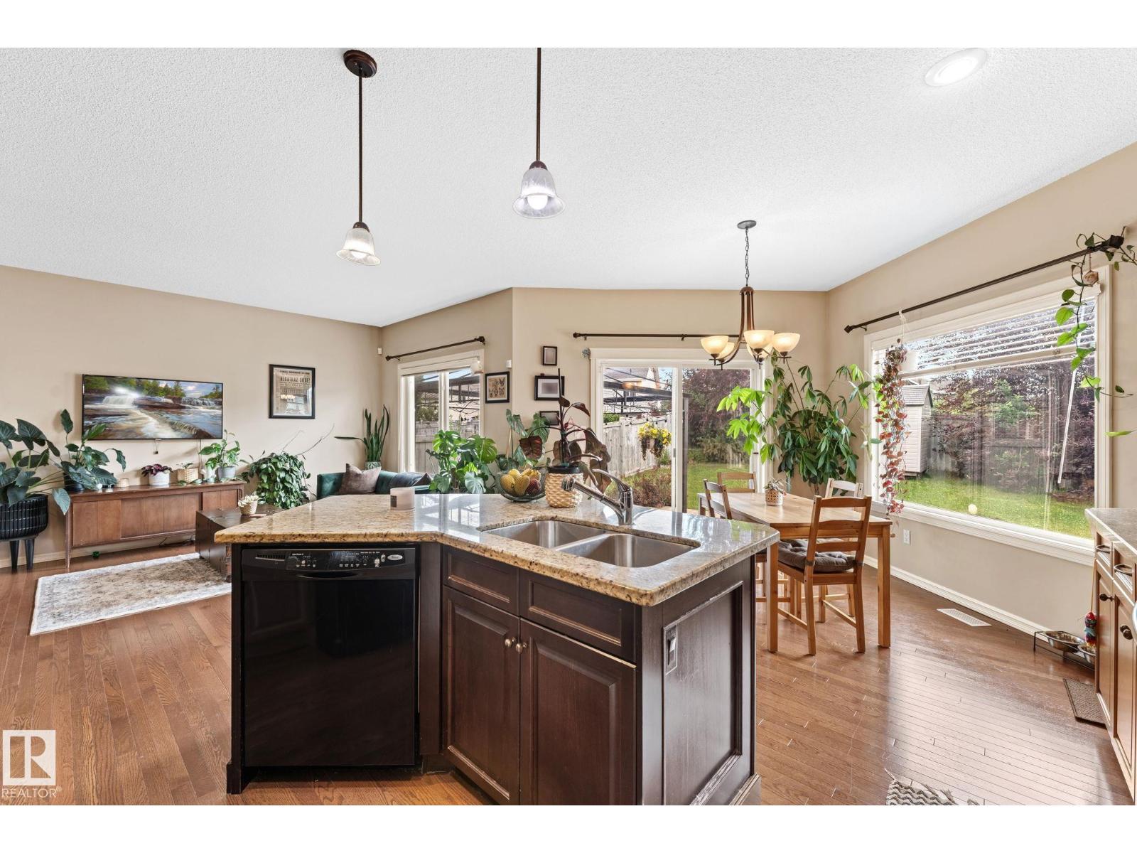 5519 209 ST NW - 17