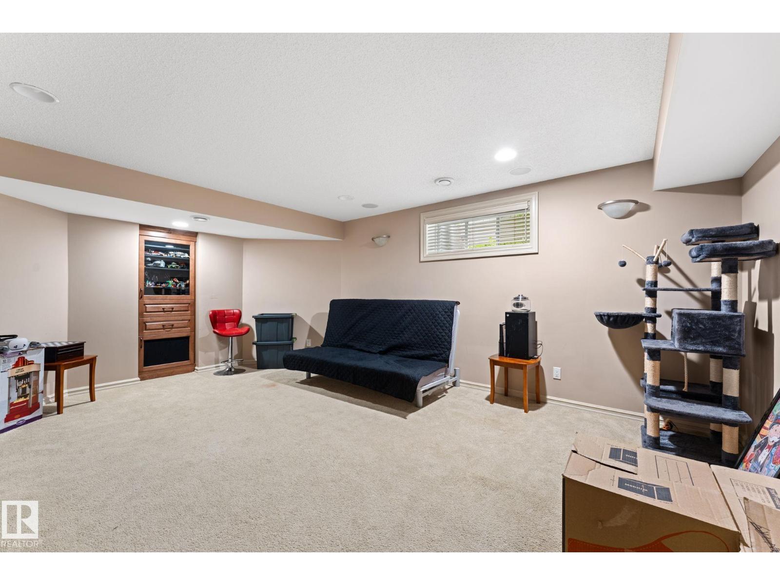 5519 209 ST NW - 36