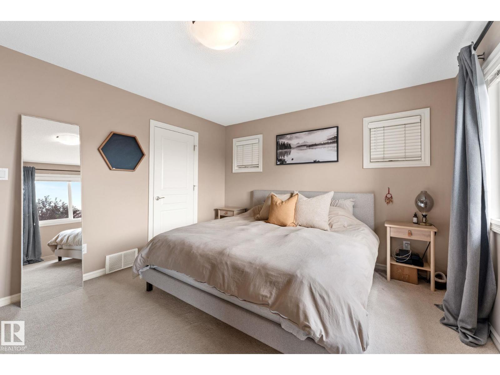 5519 209 ST NW - 31