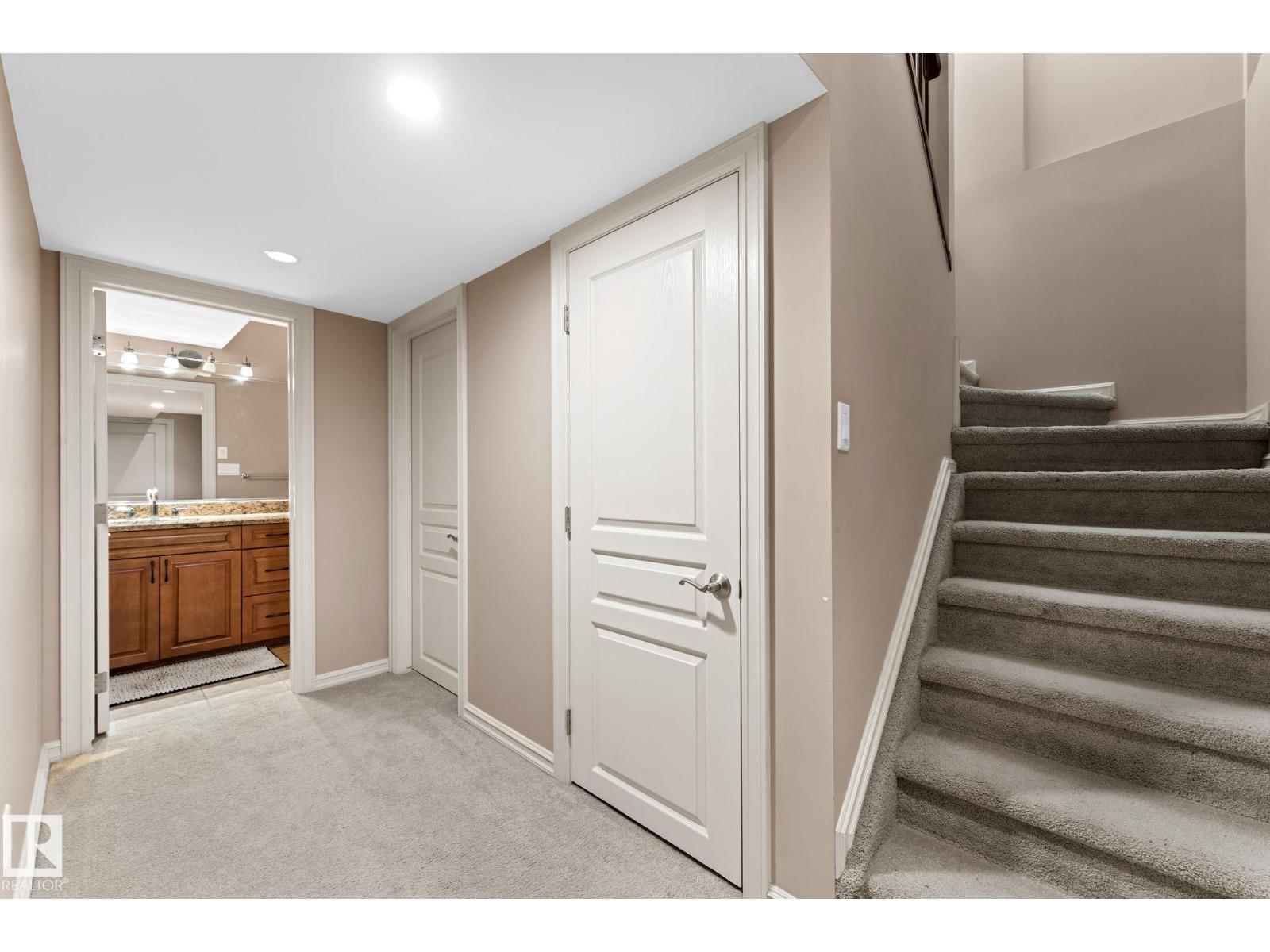 5519 209 ST NW - 40