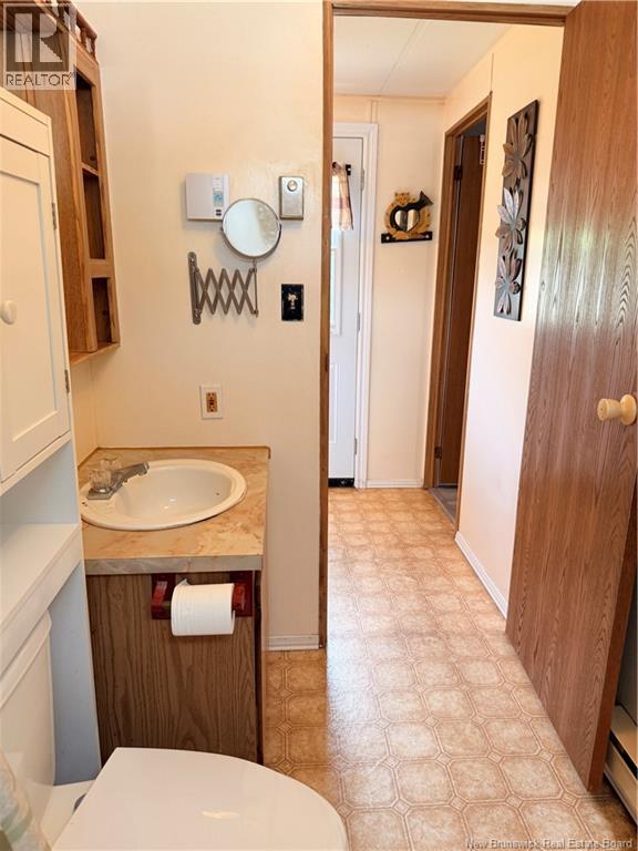 14 Shasta Street - 15