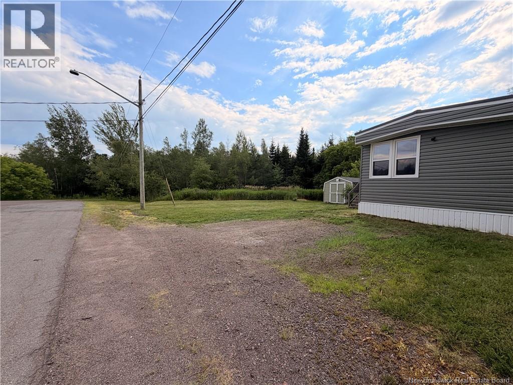 14 Shasta Street - 6