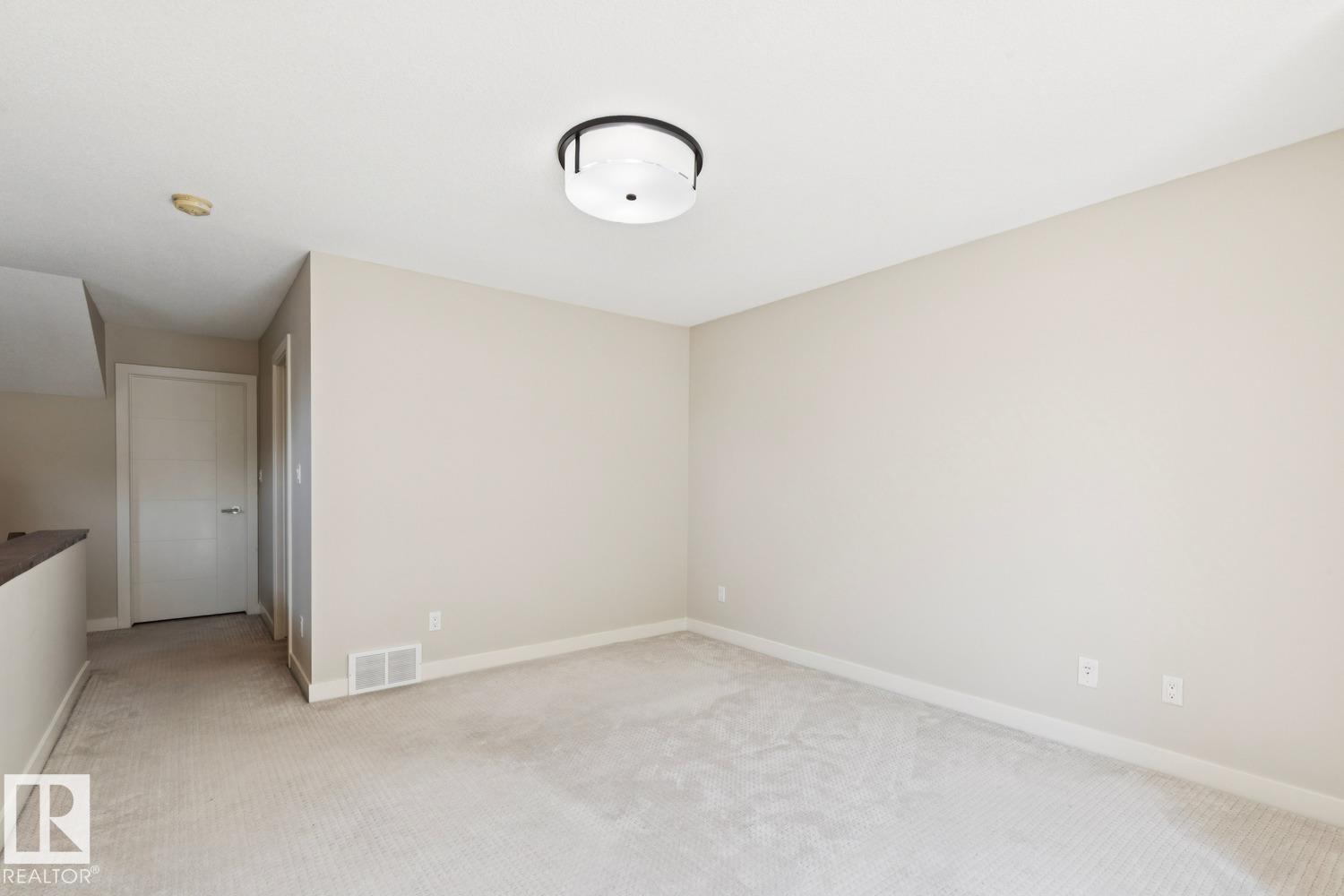#3 10620 65 AV NW - 29