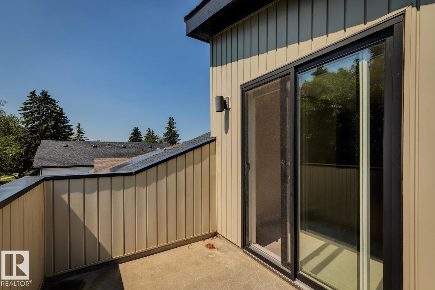 #3 10620 65 AV NW - 34