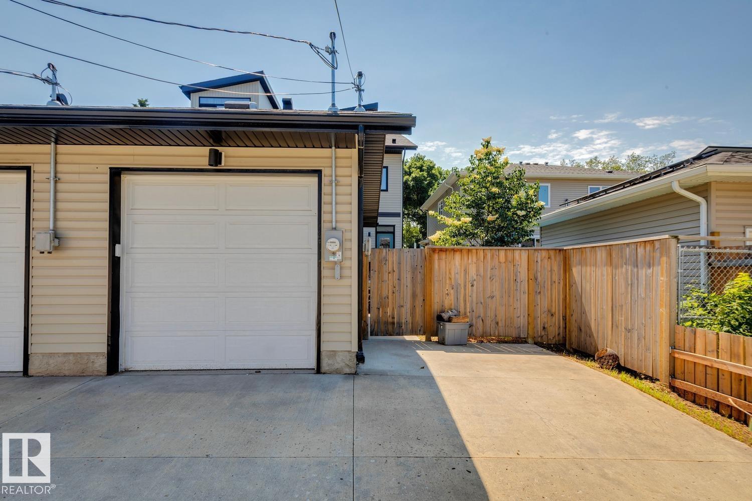 #3 10620 65 AV NW - 40