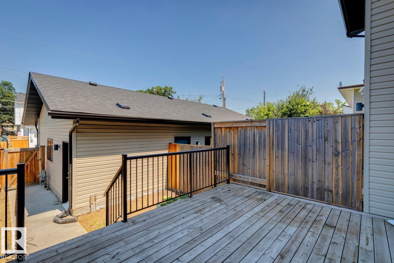#3 10620 65 AV NW - 35