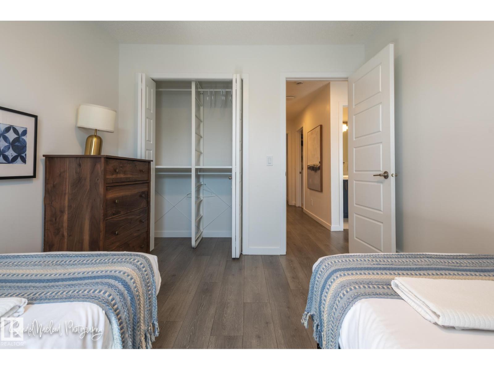 2015 DESROCHERS DR SW - 28