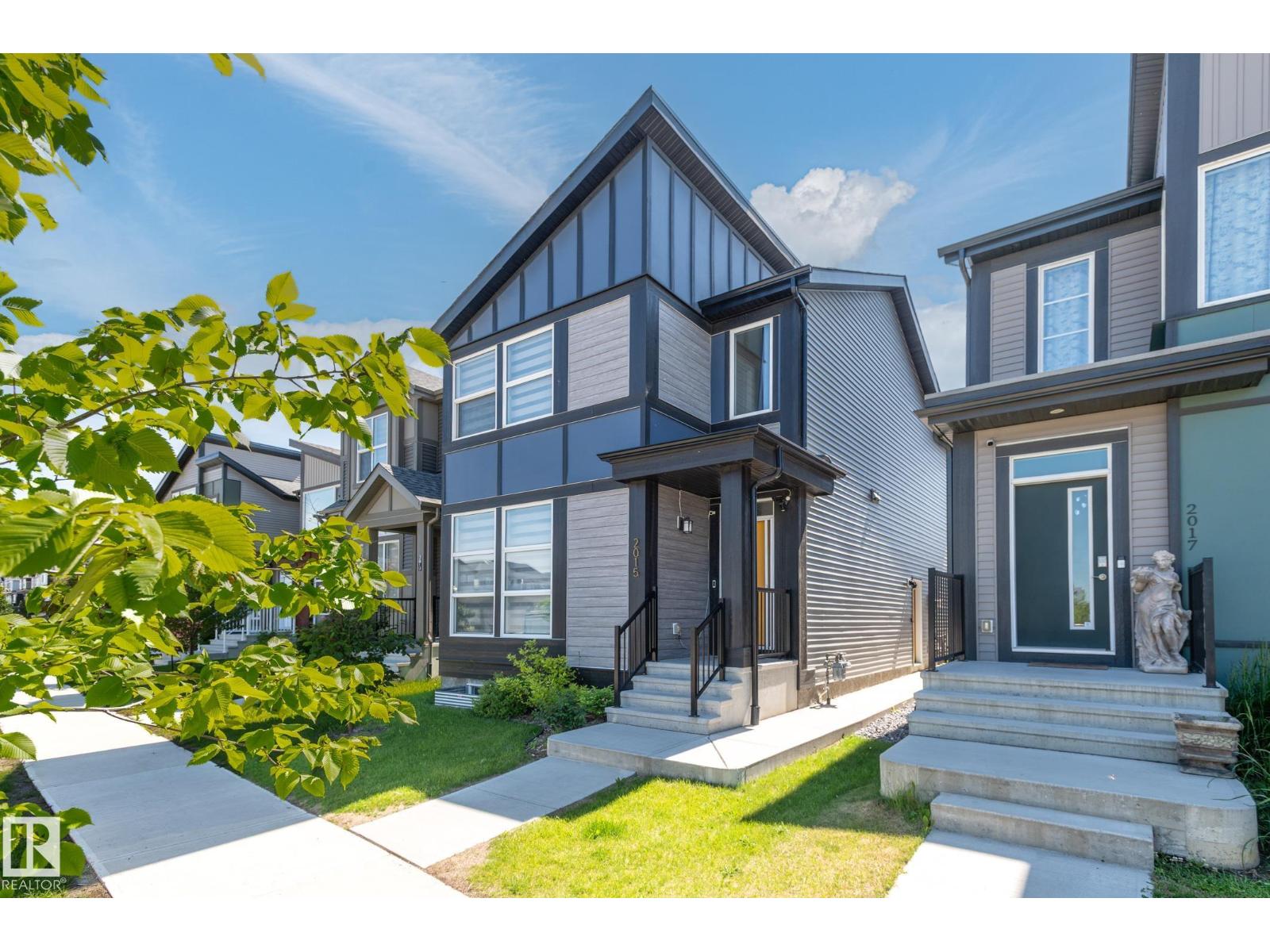2015 DESROCHERS DR SW - 1