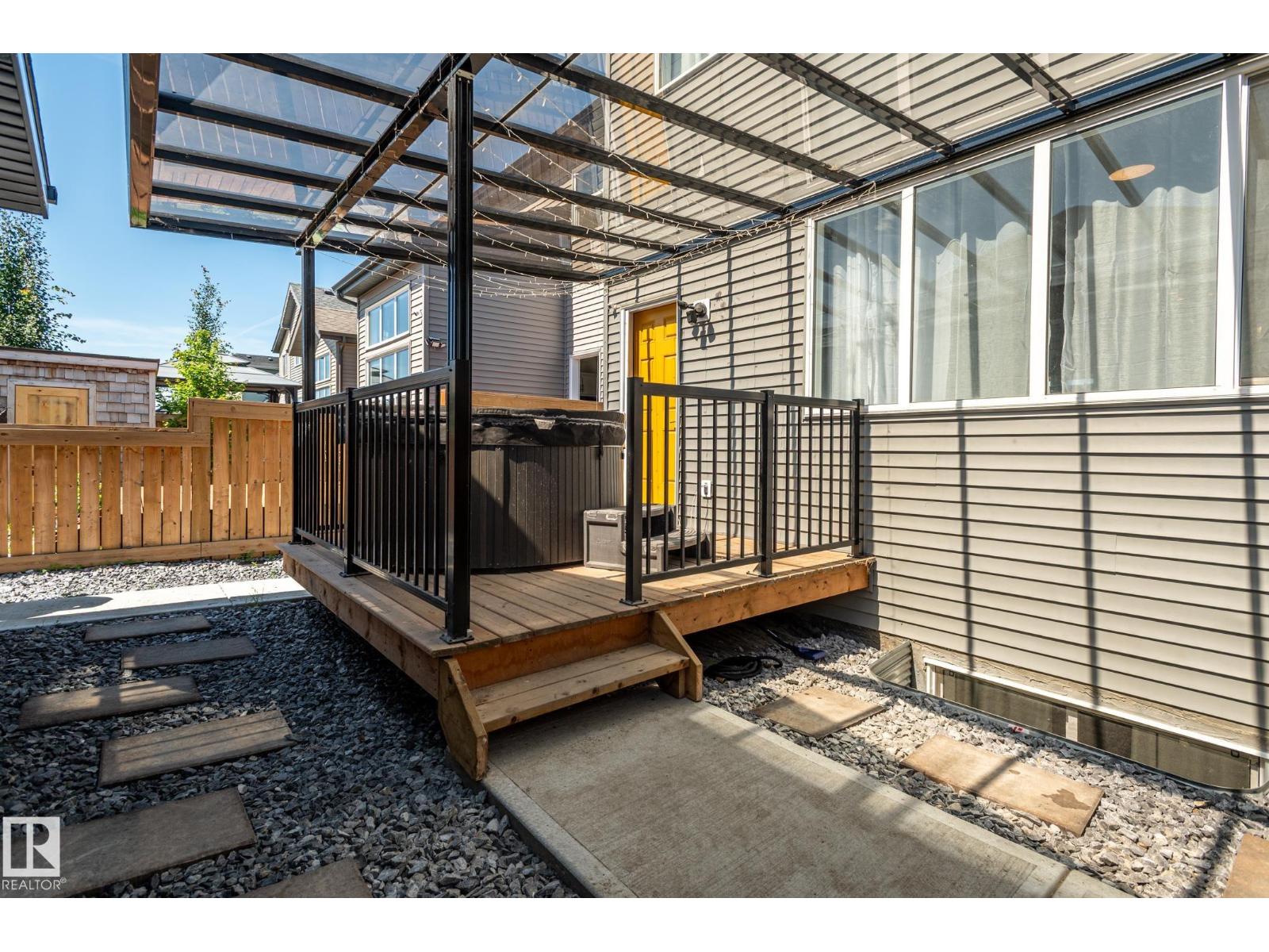 2015 DESROCHERS DR SW - 59