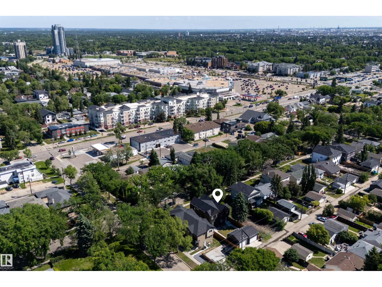 8551 81 AV NW - 55