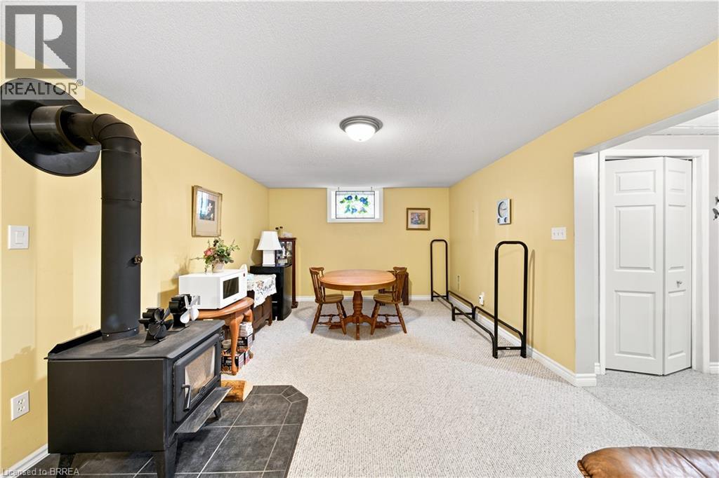 41 GRIFFITHS Drive - 24