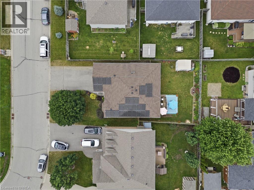 41 GRIFFITHS Drive - 40