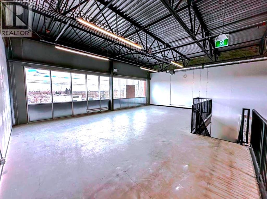 5073 11 Street SE, Calgary — photo 3