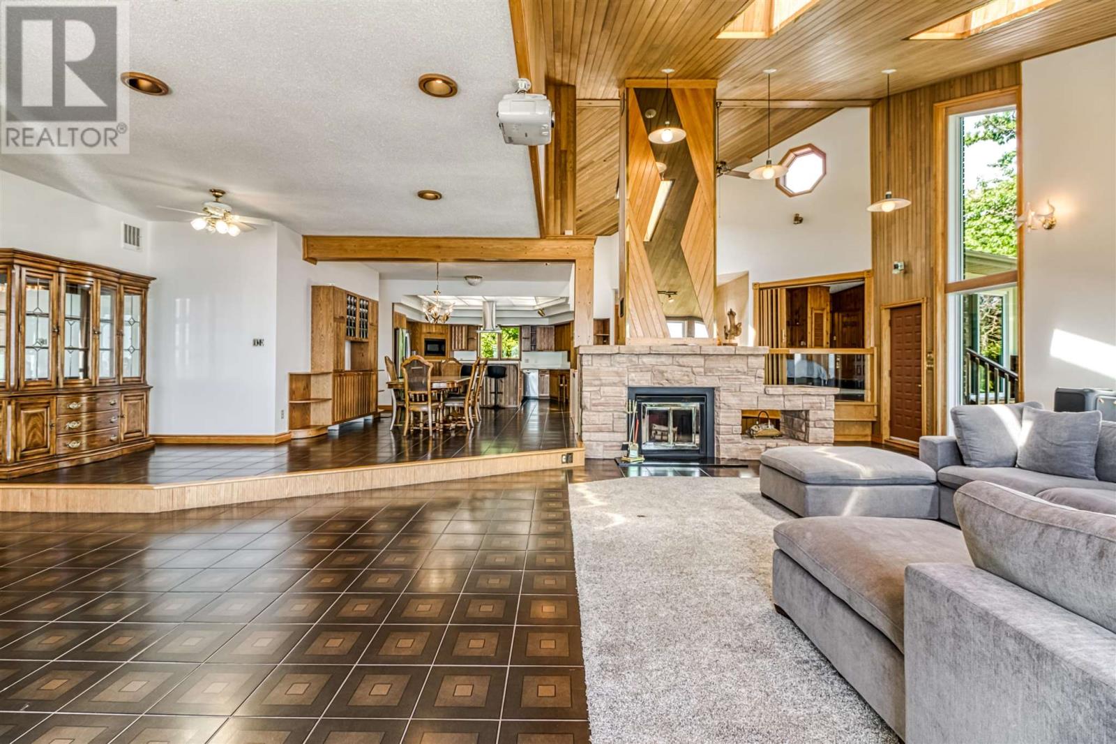 1062 Mel Lake RD - 25