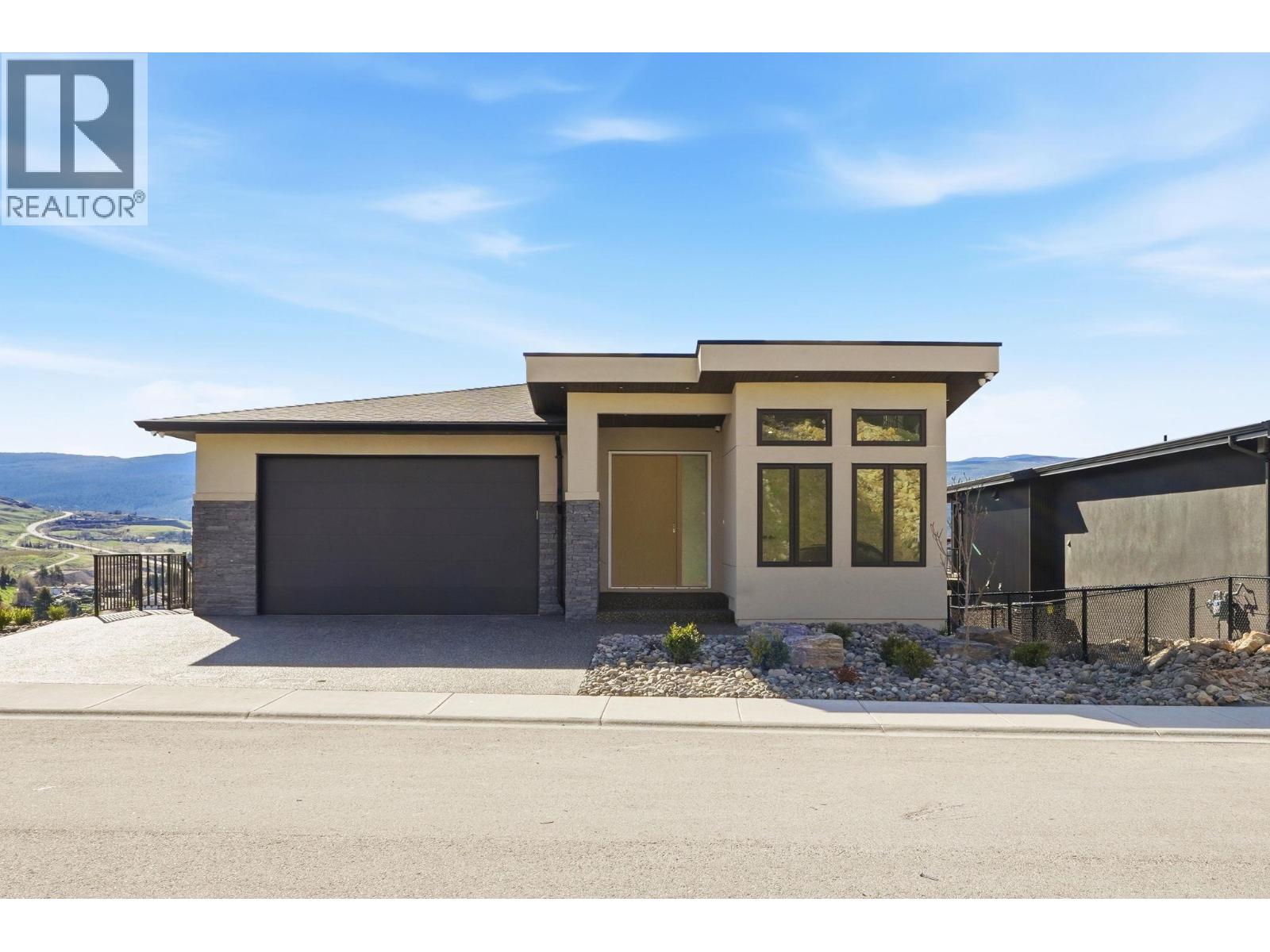 1087 Carnoustie Drive - 1