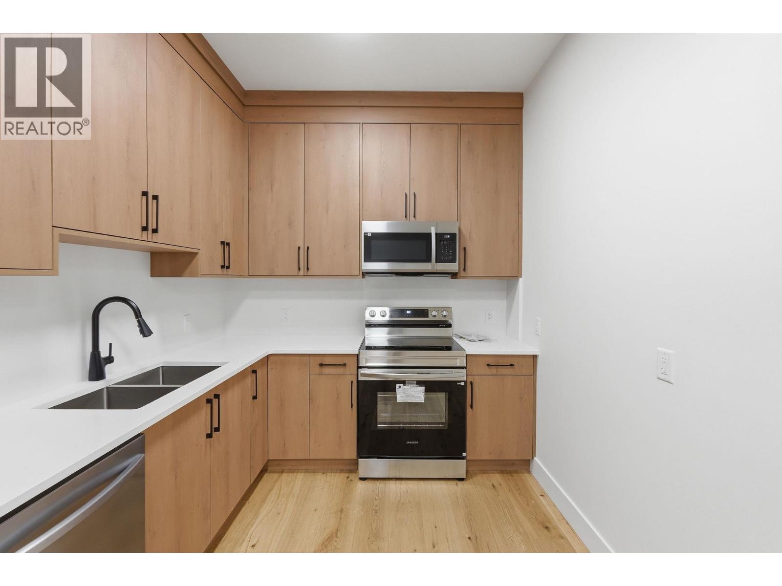 1087 Carnoustie Drive - 36