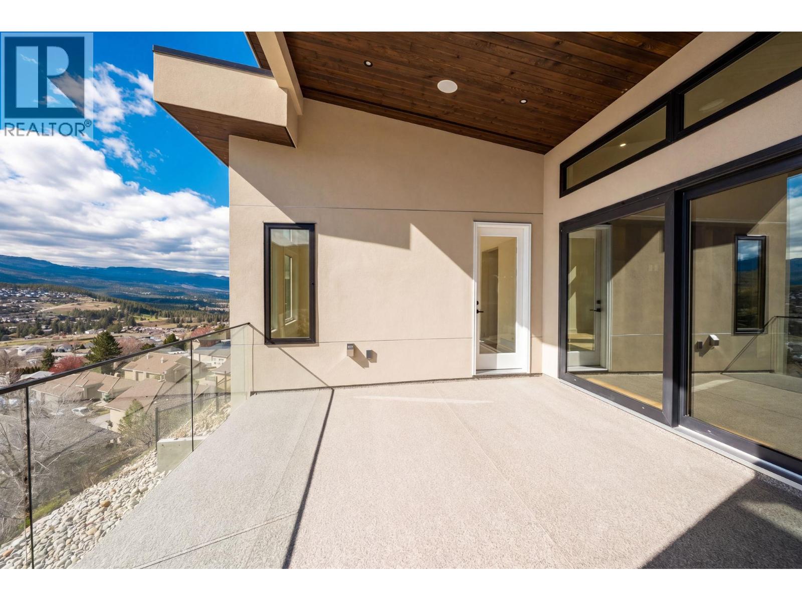 1087 Carnoustie Drive - 43