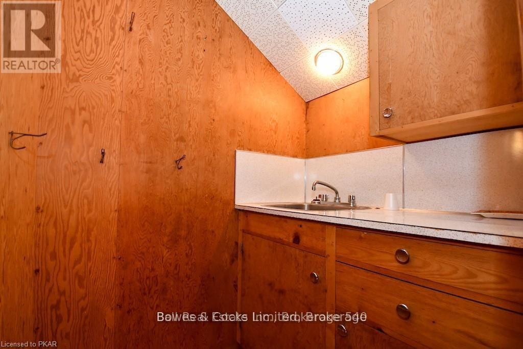 7953 HIGHWAY 28 - 46