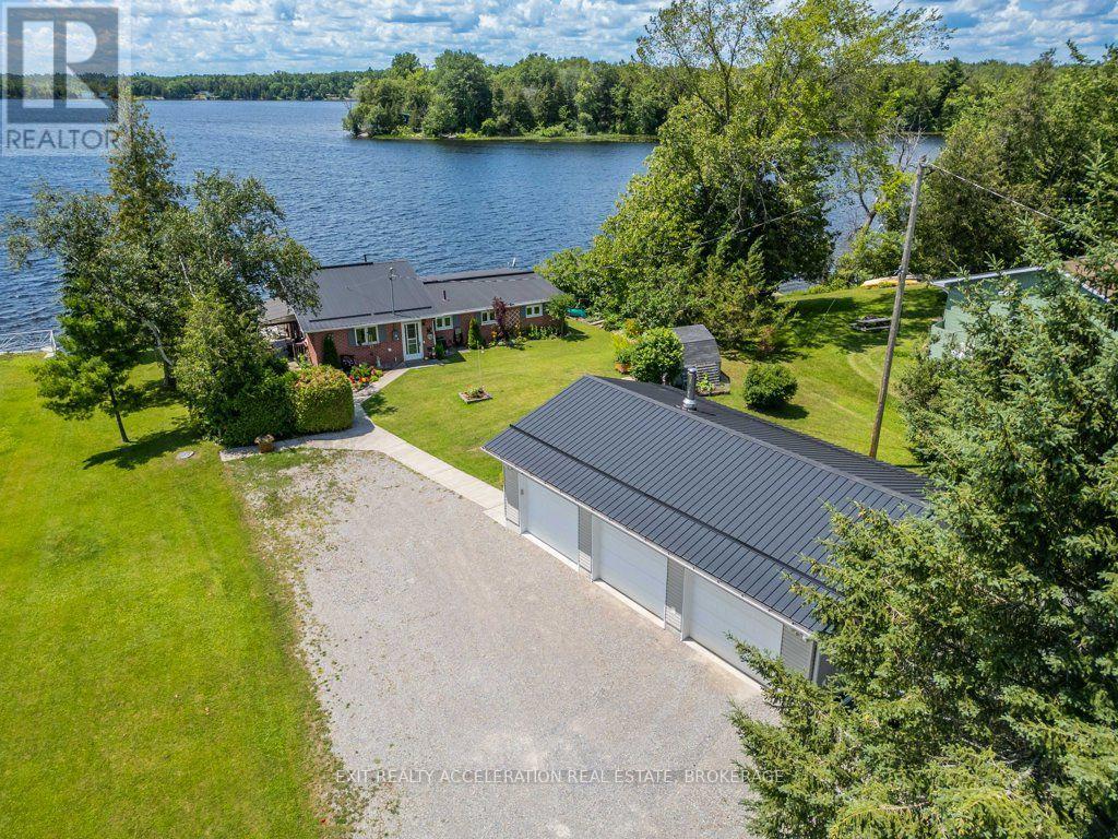 40 OAK LANE - 37