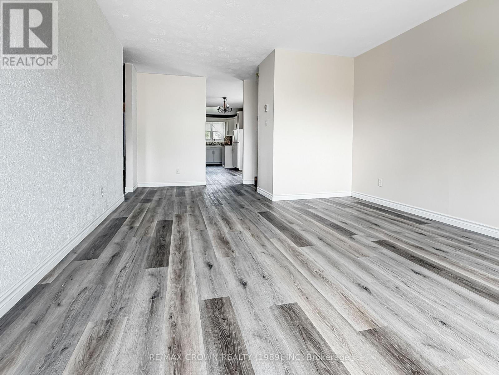 82 NEESOMADINA AVENUE - Image 17