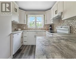 82 Neesomadina Avenue, Hornepayne, ON P0M1Z0 Photo 10