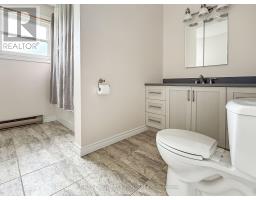 82 Neesomadina Avenue, Hornepayne, ON P0M1Z0 Photo 23
