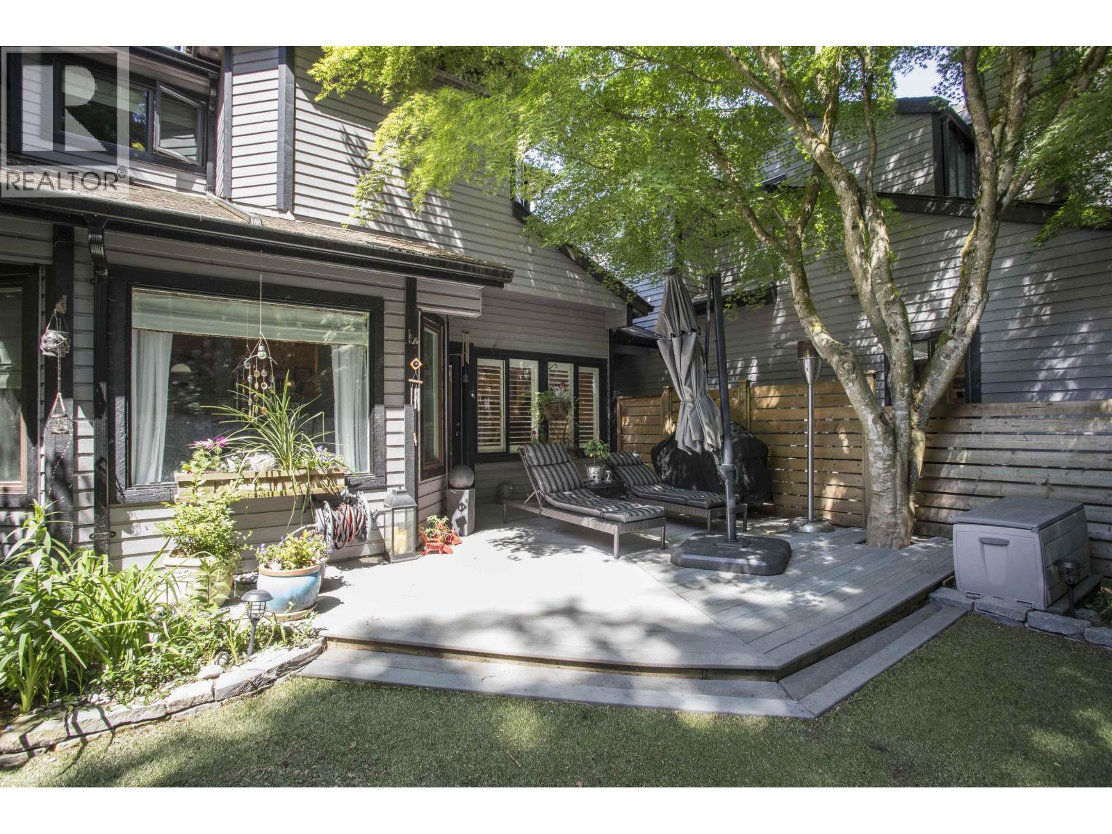 1989 CEDAR VILLAGE CRESCENT, North Vancouver