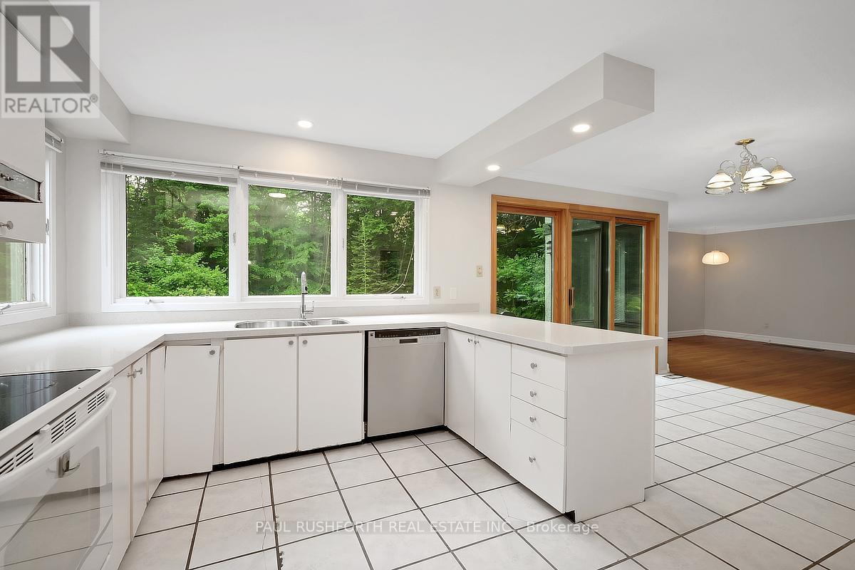 4 Bed, 5 Bath House for Sale in Ottawa – 33 CAMWOOD CRESCENT, Ottawa – MLS# X13550724 - Image 14