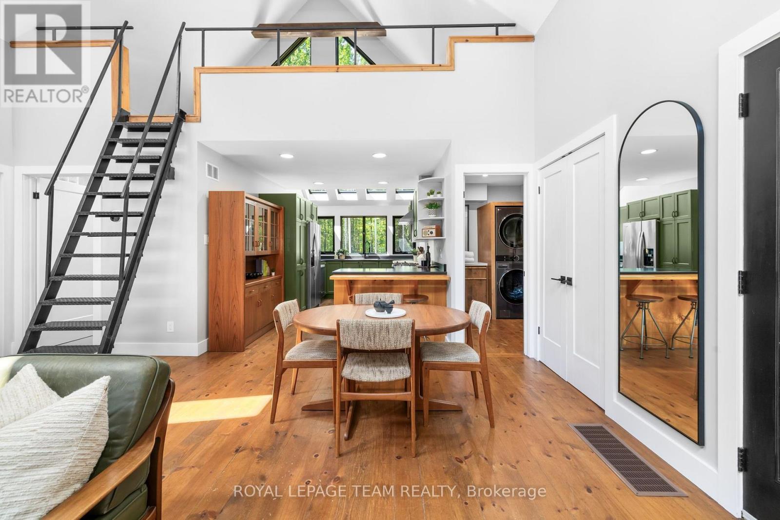 4309 ARMITAGE AVENUE, Ottawa. Luxury613. By Peter Sagos - Image 16