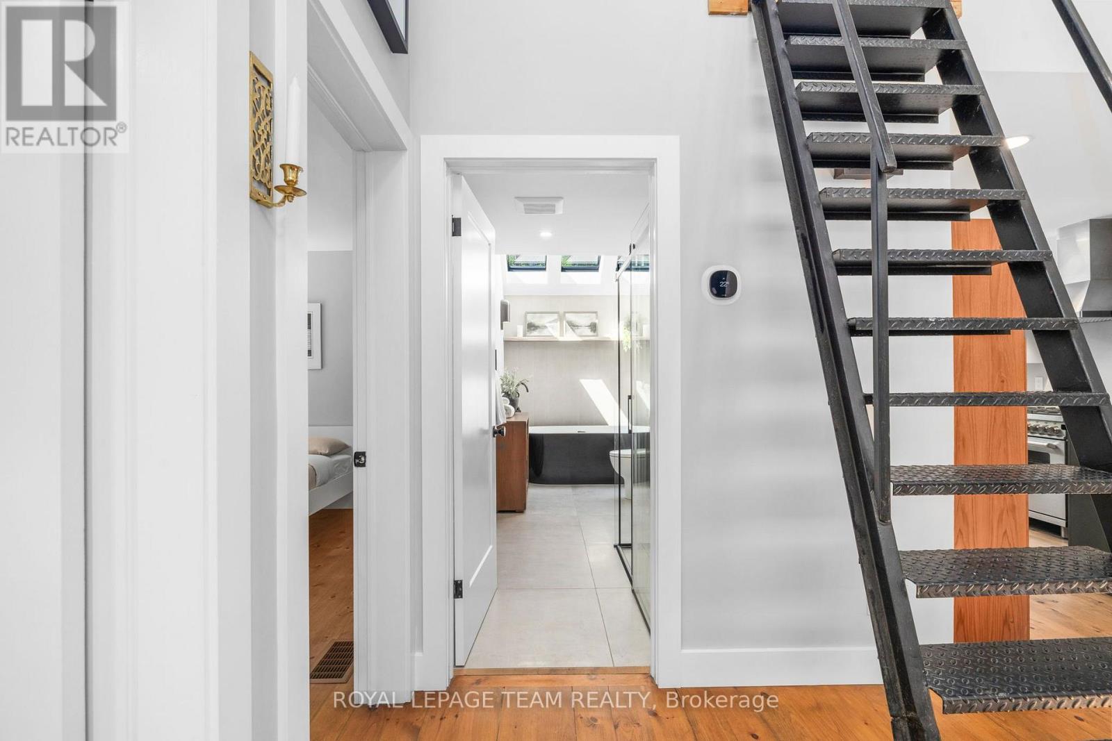 4309 ARMITAGE AVENUE, Ottawa. Luxury613. By Peter Sagos - Image 29