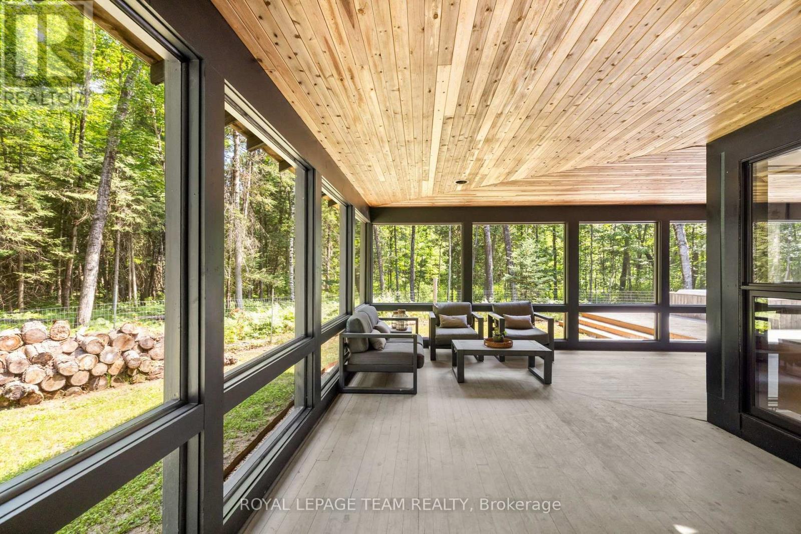 4309 ARMITAGE AVENUE, Ottawa. Luxury613. By Peter Sagos - Image 35