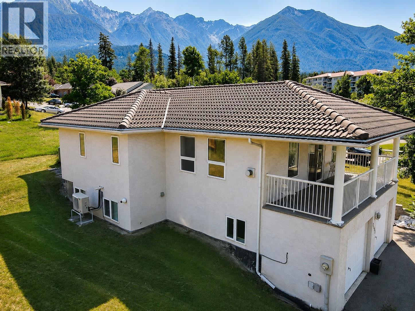 5031 RIVERVIEW Road, Fairmont Hot Springs