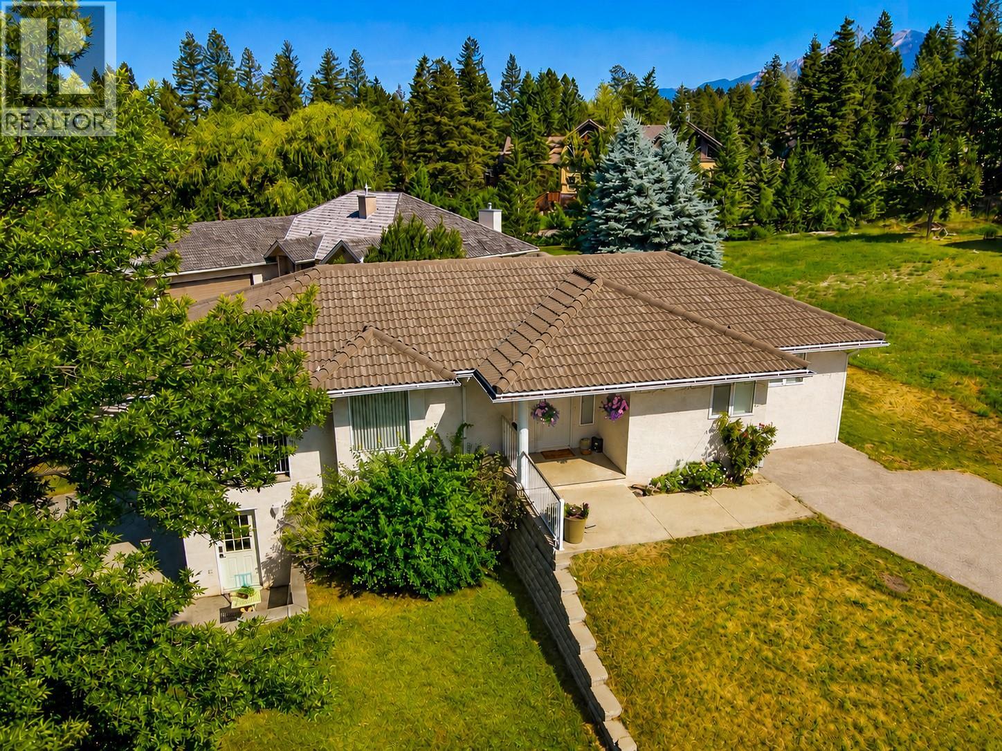 5031 RIVERVIEW Road, Fairmont Hot Springs