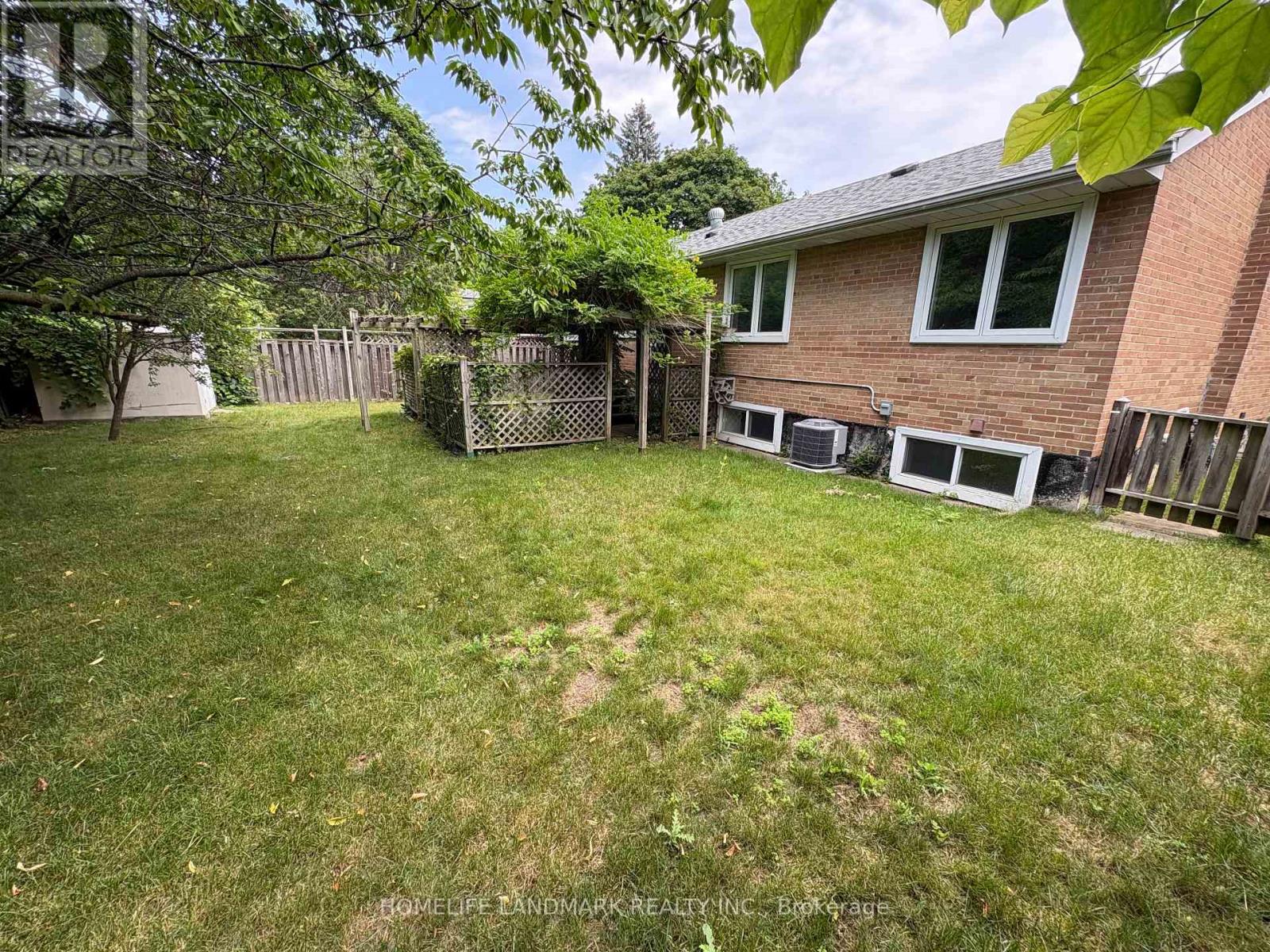73 BERKINSHAW CRESCENT - 26