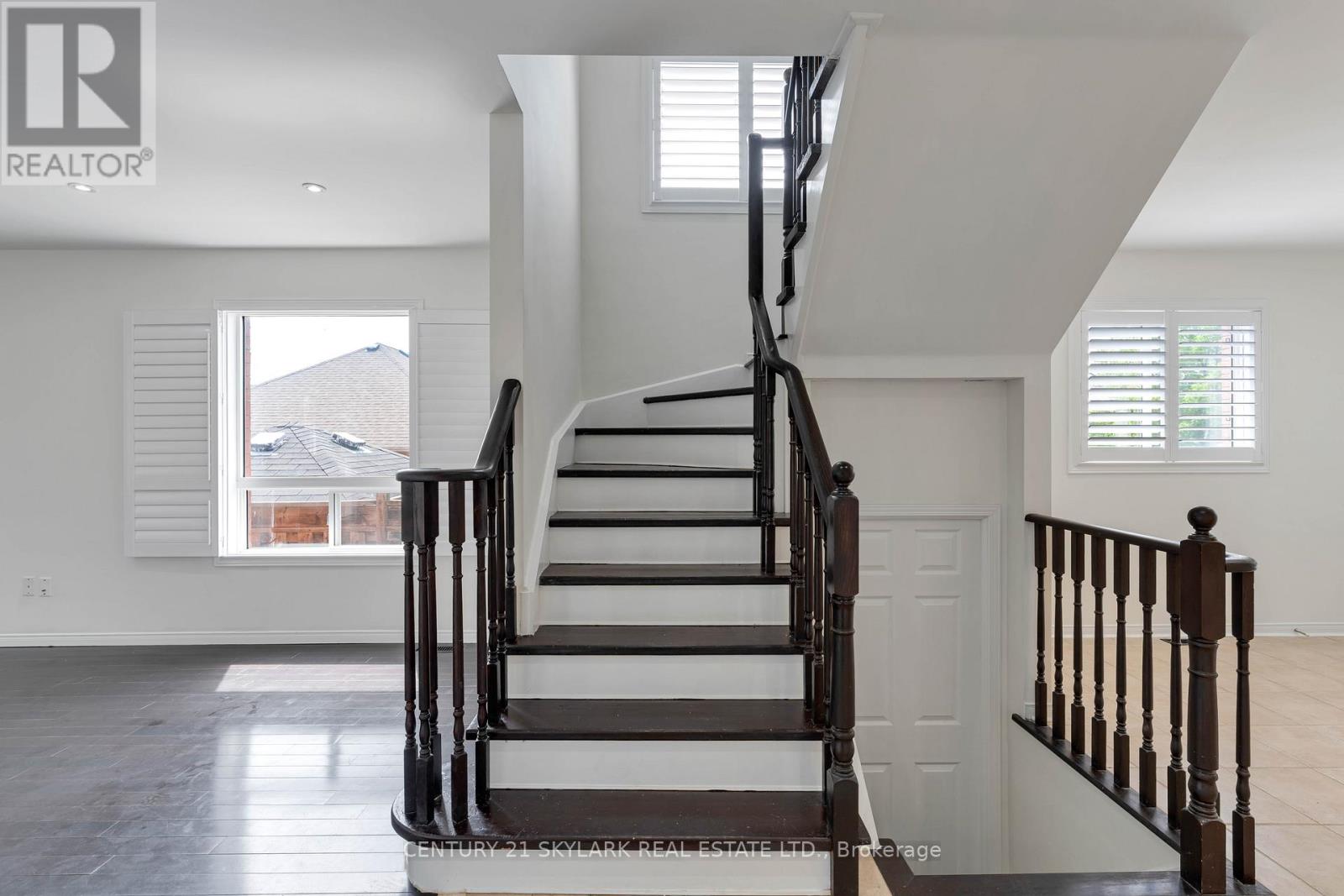 27 CLAIR AVENUE - 13