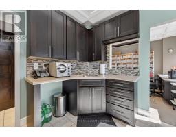 309 - 712 Davis Drive, Newmarket, ON L3Y8C3 Photo 12