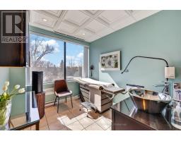 309 - 712 Davis Drive, Newmarket, ON L3Y8C3 Photo 13