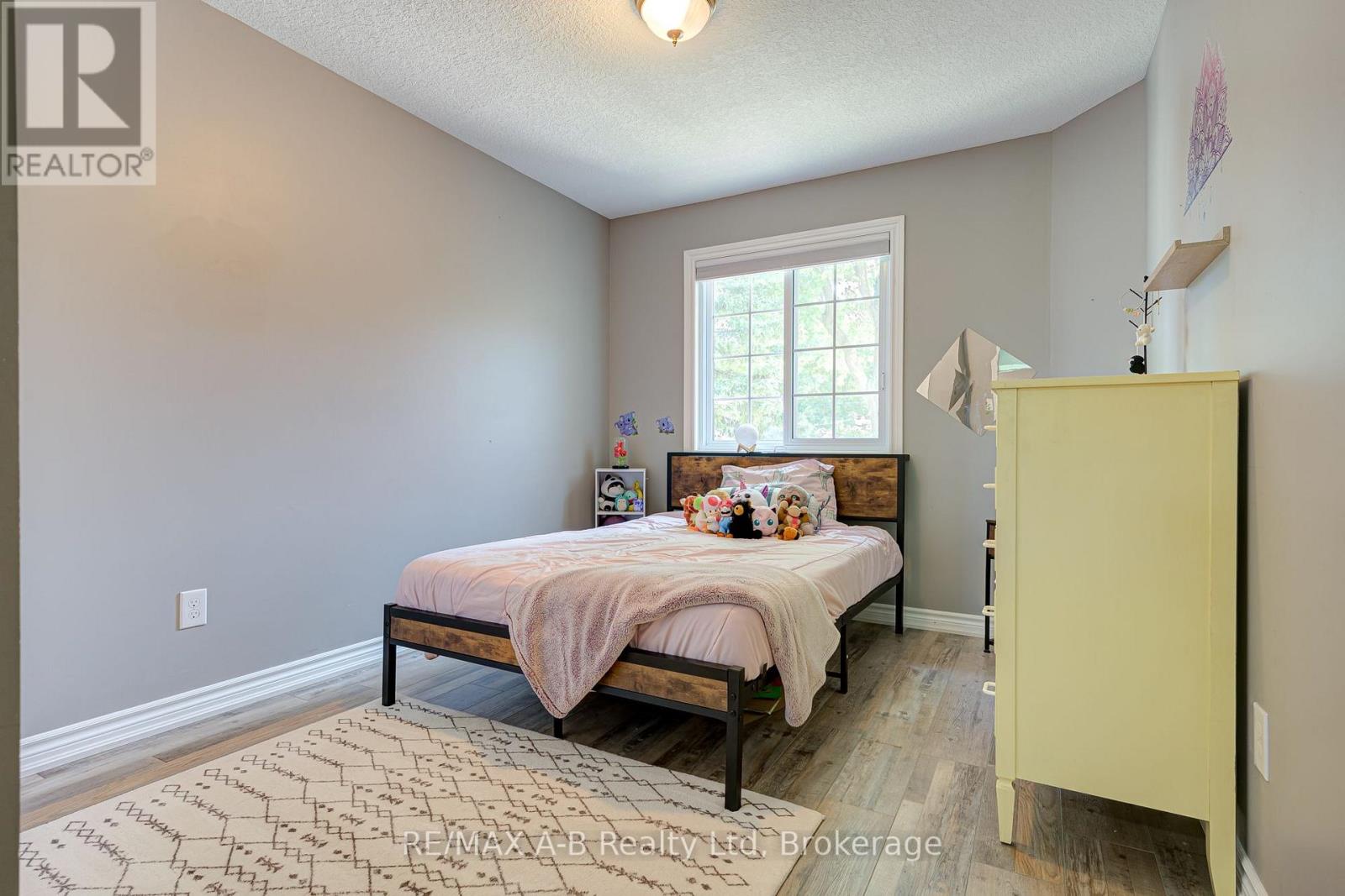 280 RAILWAY AVENUE - 30