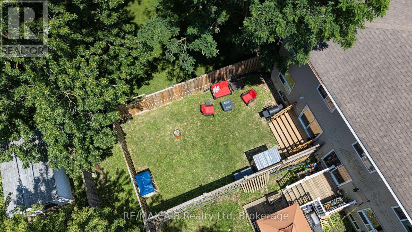 280 RAILWAY AVENUE - 6